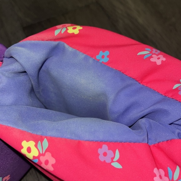 Girls unicorn arm/chest flotation device - Picture 4 of 12